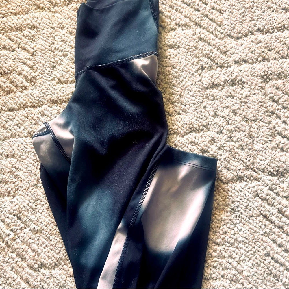 Nike leggings size small